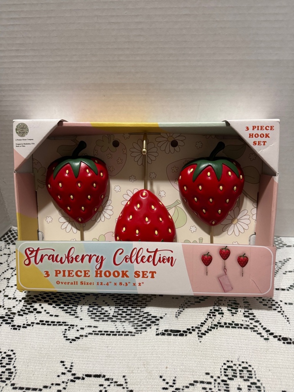 Strawberry Collection 3 Piece Strawberry Wall Hook Set